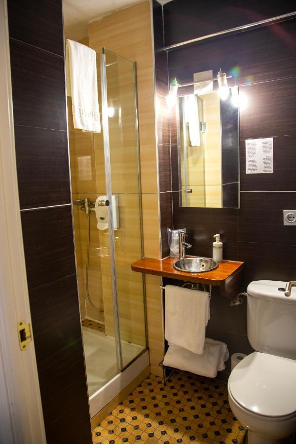 โอสตัล กุด ซาลามังกา Hotel ภายนอก รูปภาพ
